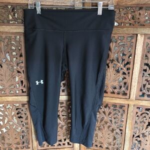 Under Armour Black Athletic Compression Capris